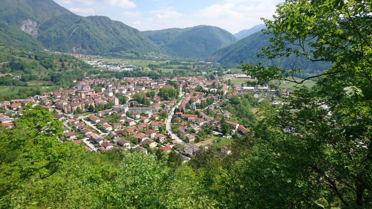Apartment Sovdat Tolmin Buitenkant foto